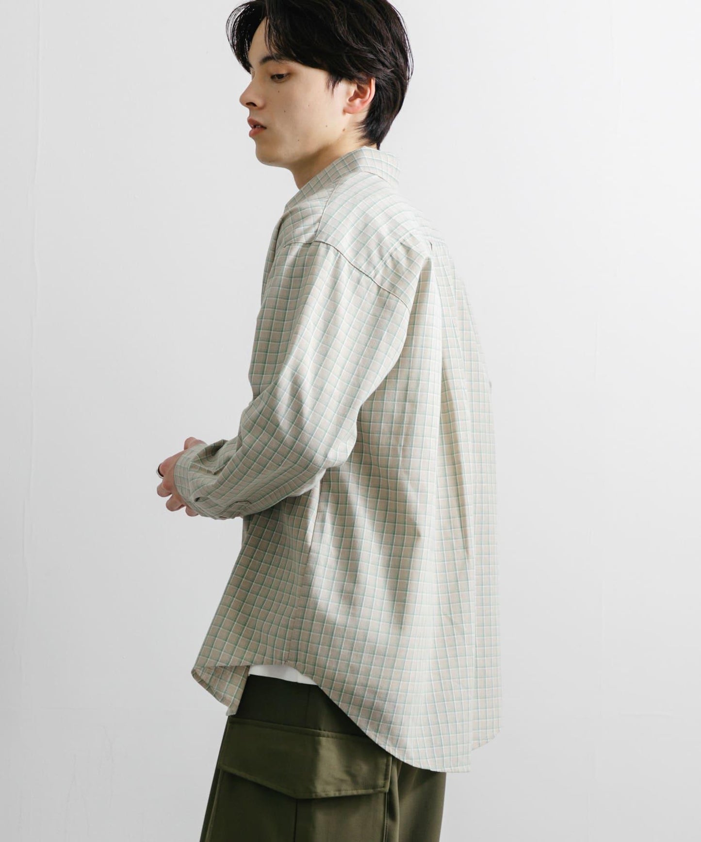 中性格紋寬鬆襯衫