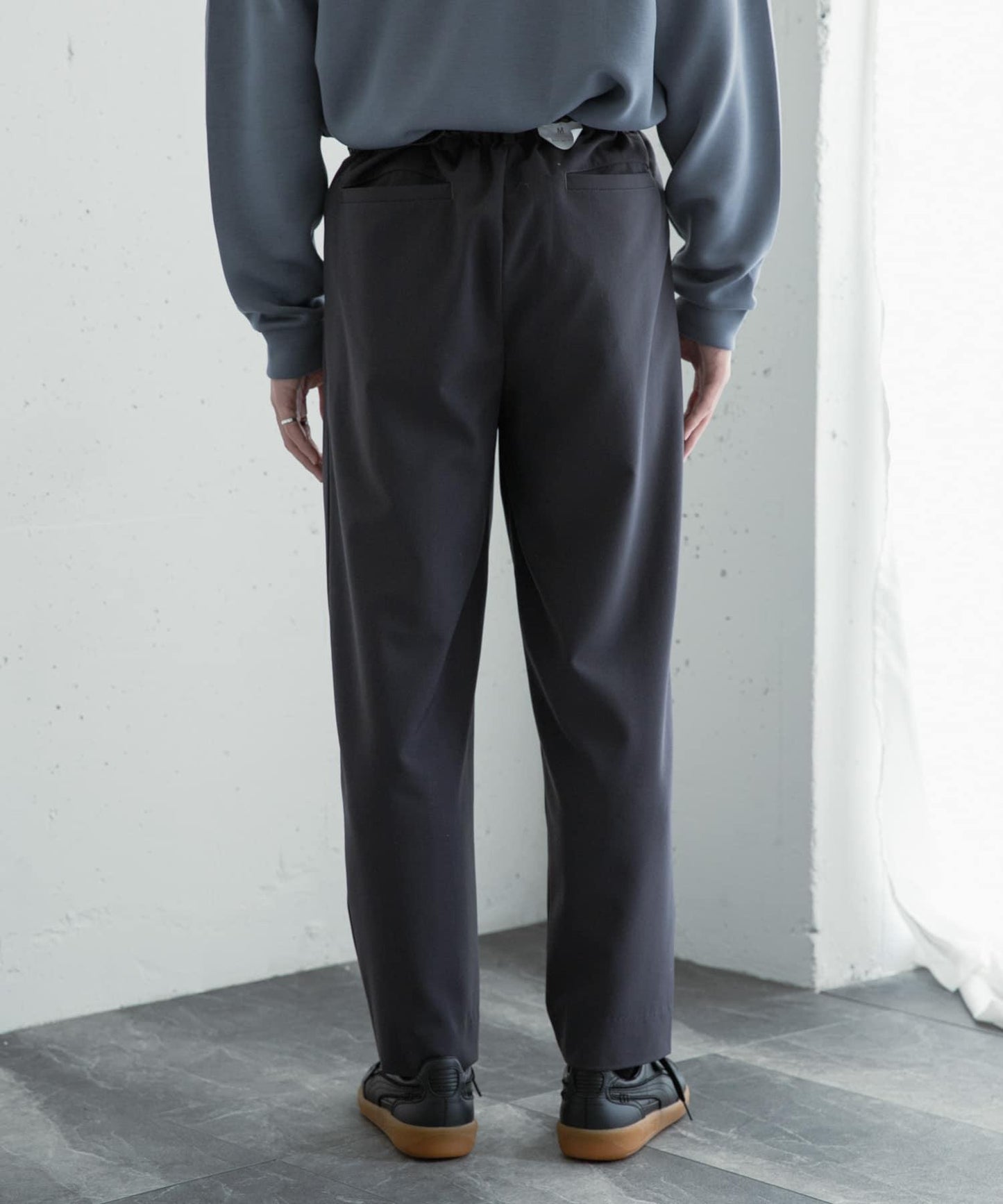 『イージーケア』雙褶錐形褲