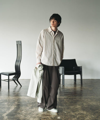 中性格紋寬鬆襯衫