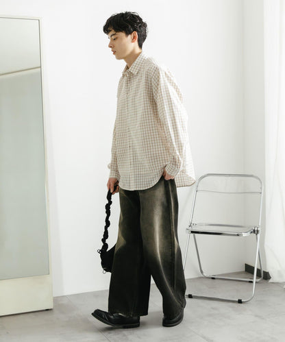 中性格紋寬鬆襯衫