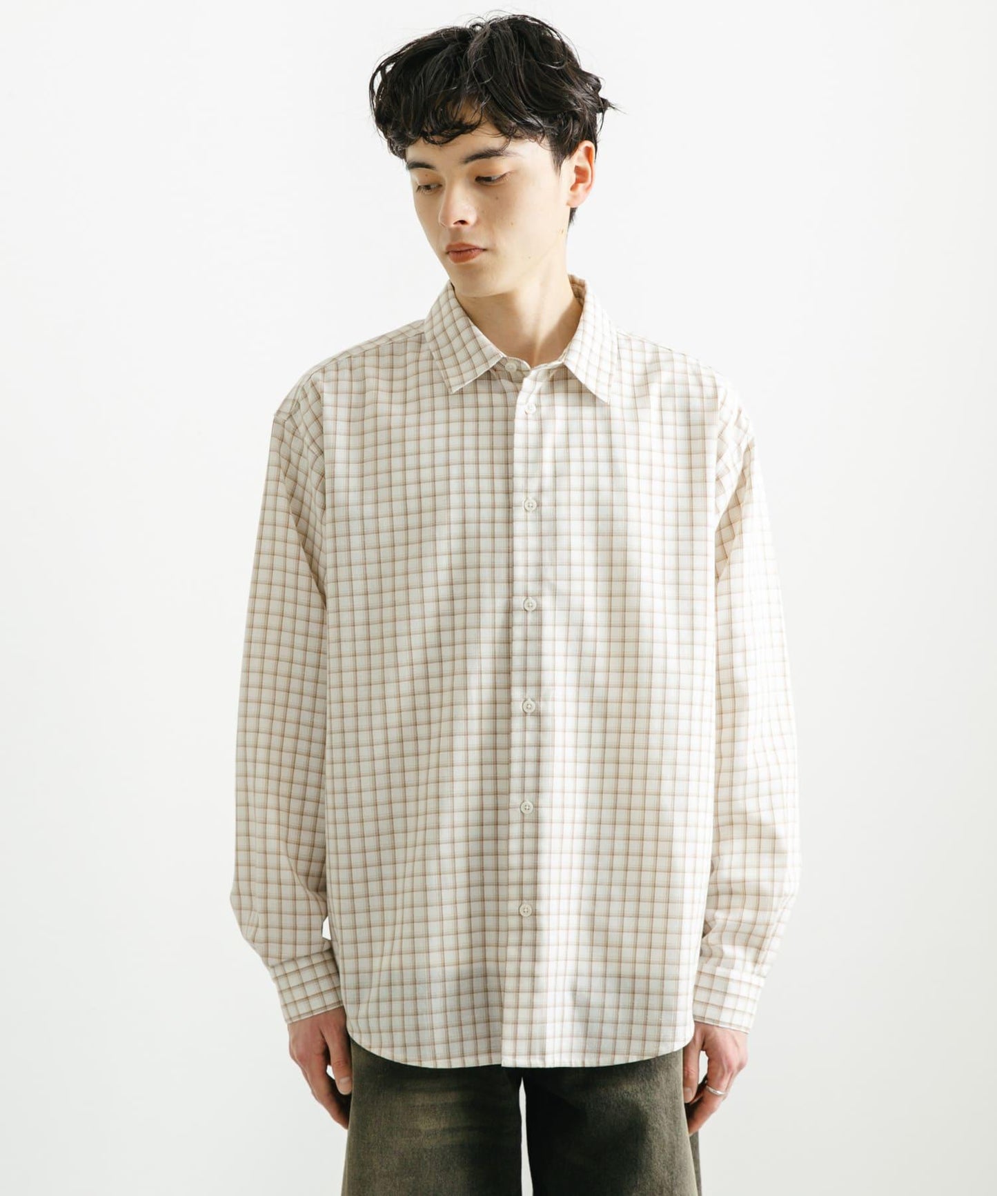 中性格紋寬鬆襯衫