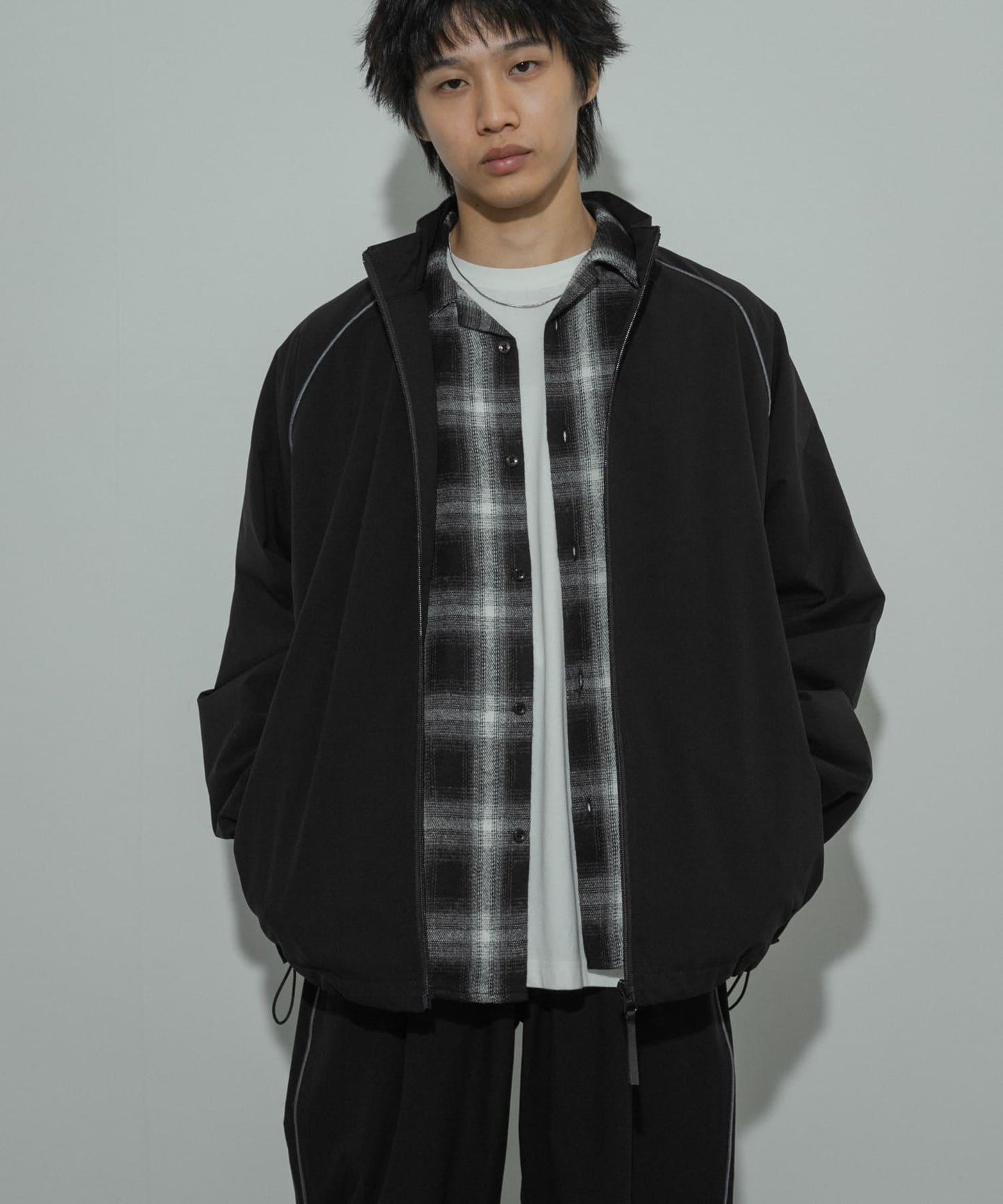 可搭配套裝管道裝飾立領夾克