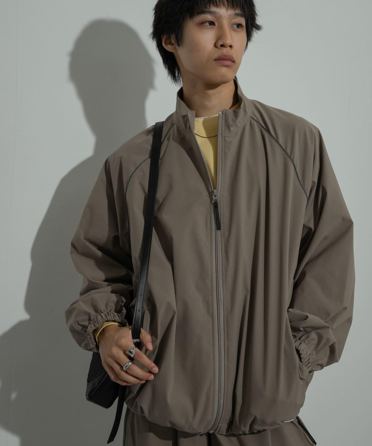 可搭配套裝管道裝飾立領夾克