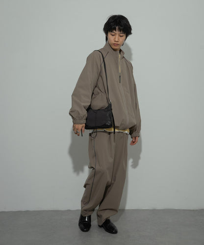 可搭配套裝管道裝飾立領夾克