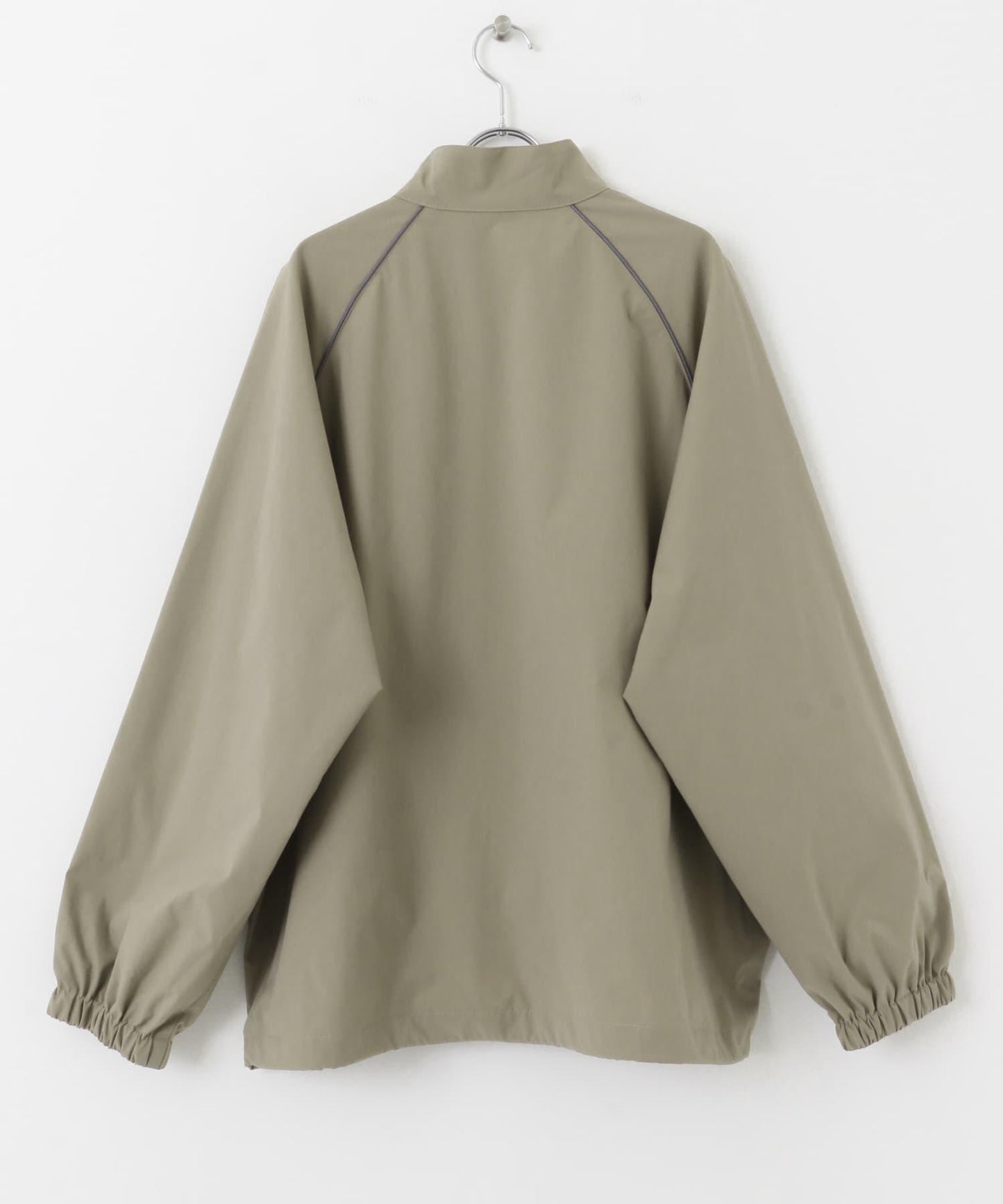 可搭配套裝管道裝飾立領夾克