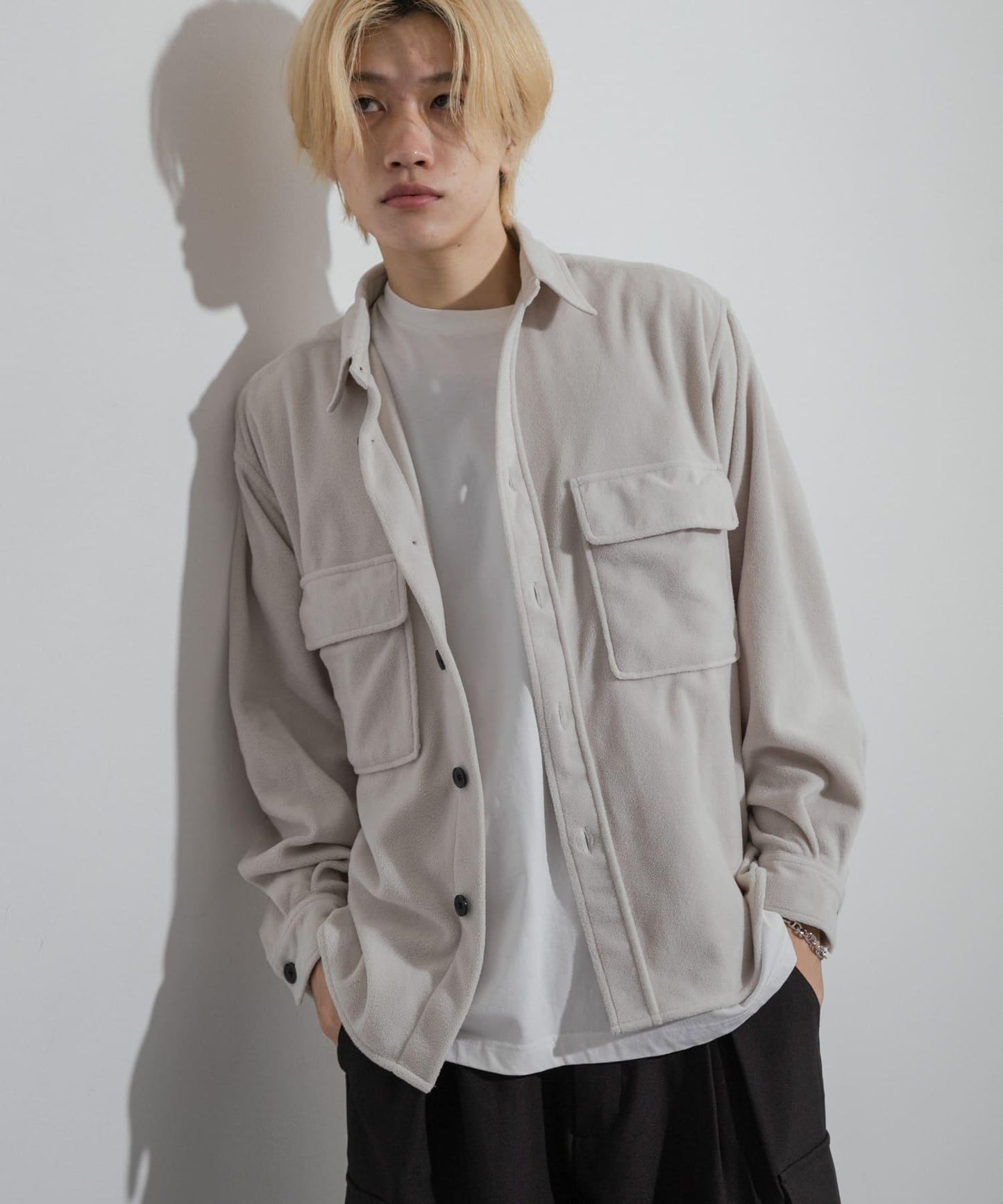 抓絨翻蓋寬鬆襯衫