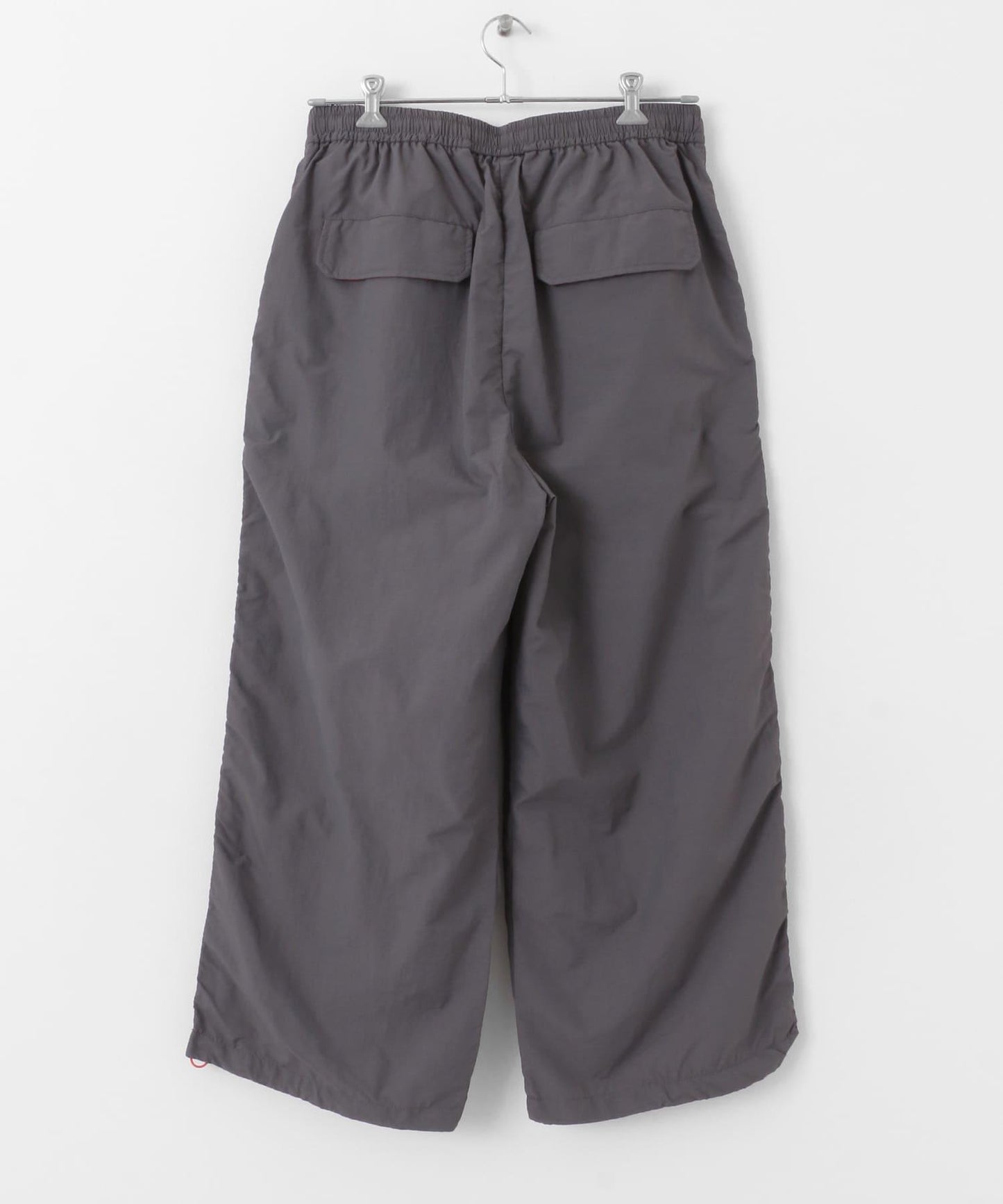 雙色拼接雙膝長褲