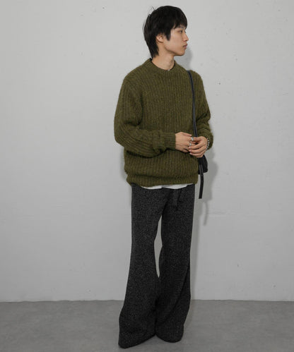 毛邊圓領針織衫