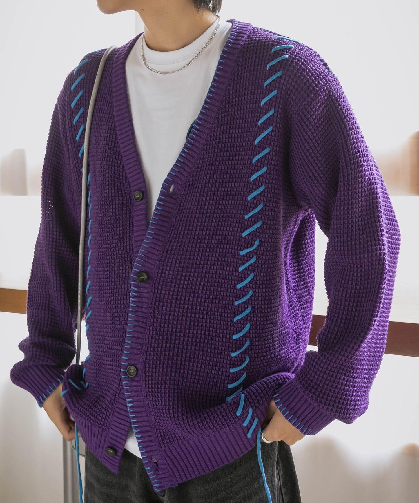 中性款毛毯縫線開衫