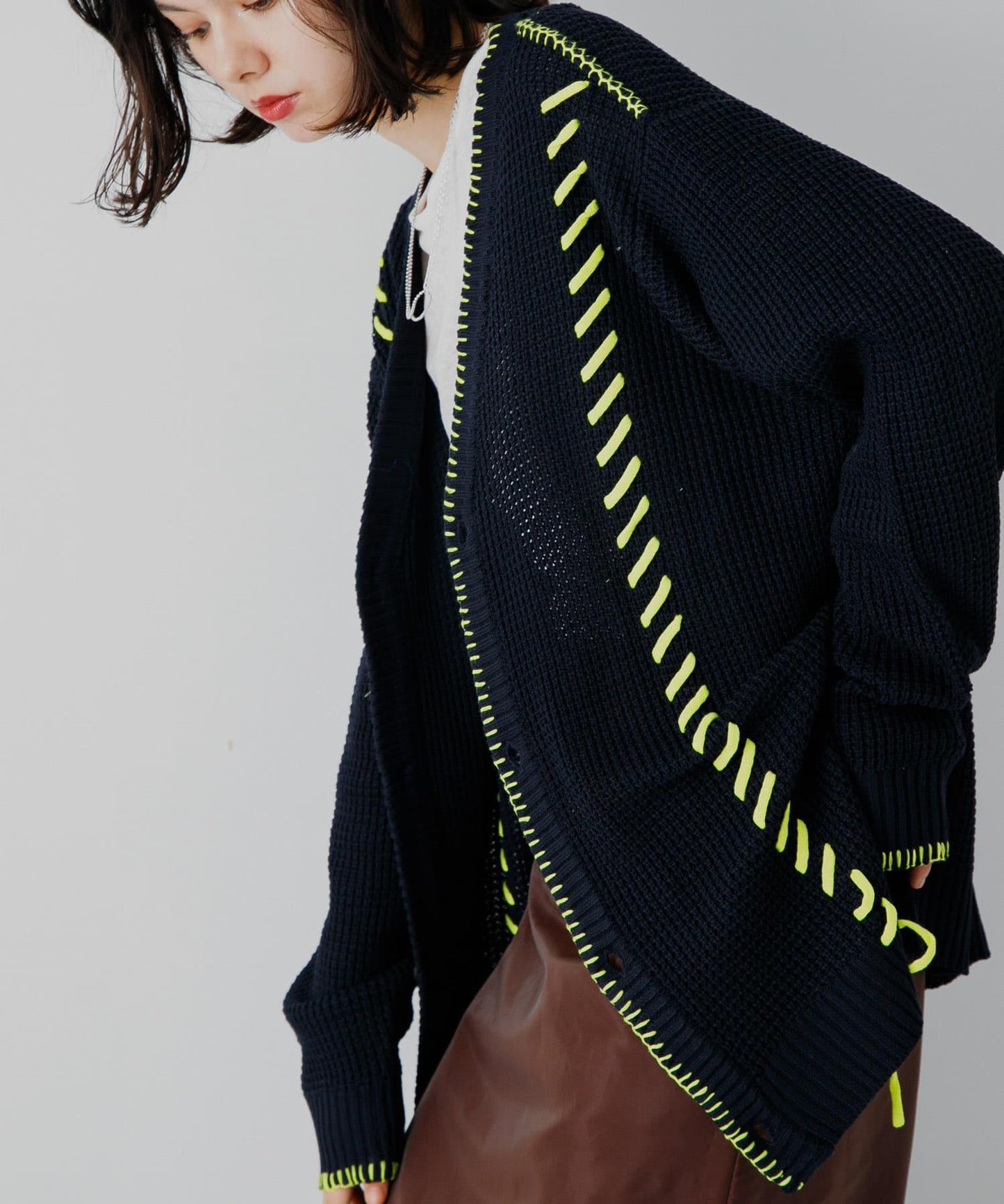 中性款毛毯縫線開衫