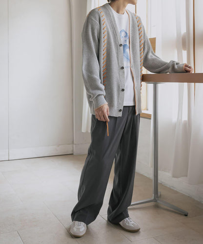 中性款毛毯縫線開衫