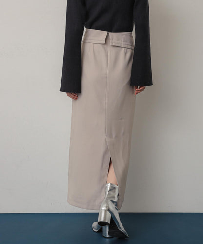 不對稱翻邊鉛筆裙