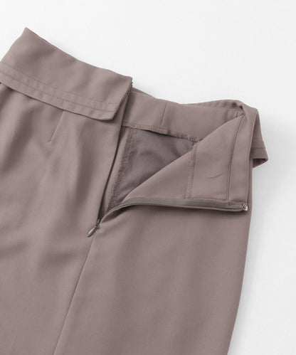 不對稱翻邊鉛筆裙