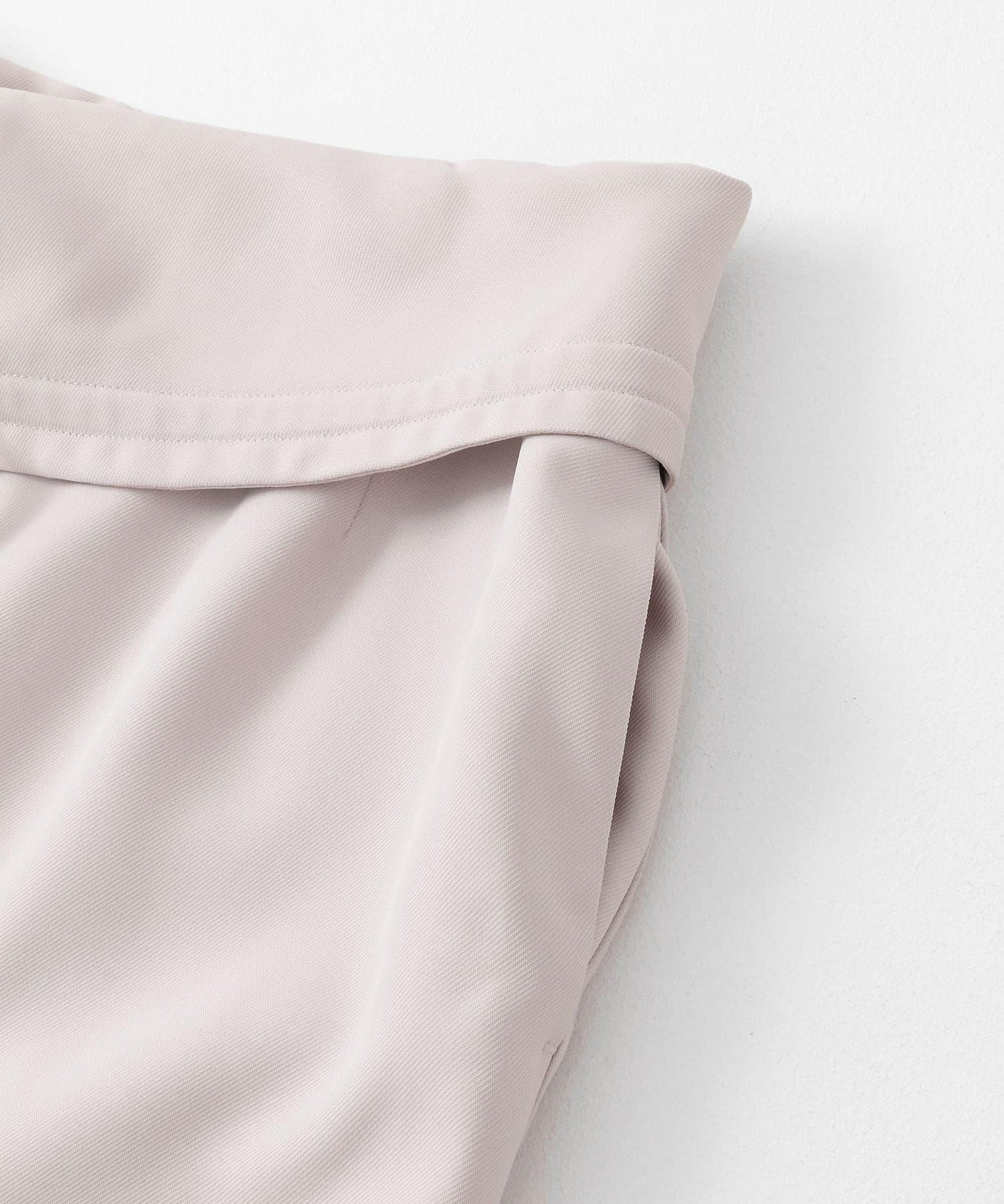 不對稱翻邊鉛筆裙