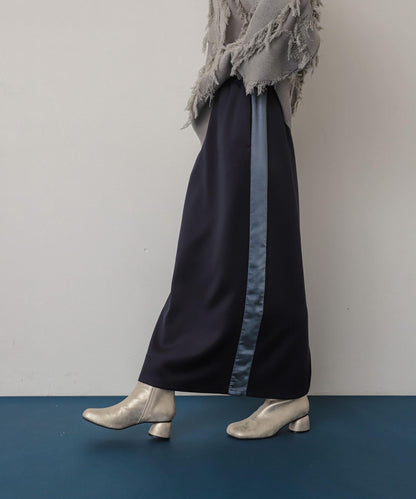 緞面拼接線條半身裙