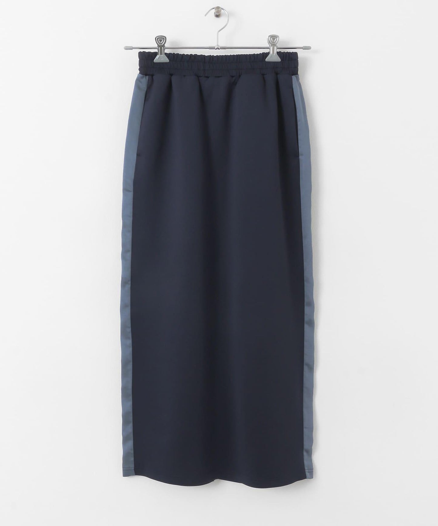 緞面拼接線條半身裙