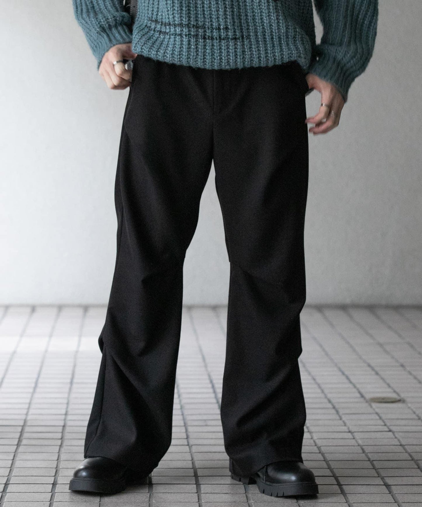 羊毛感隨機褶皺長褲