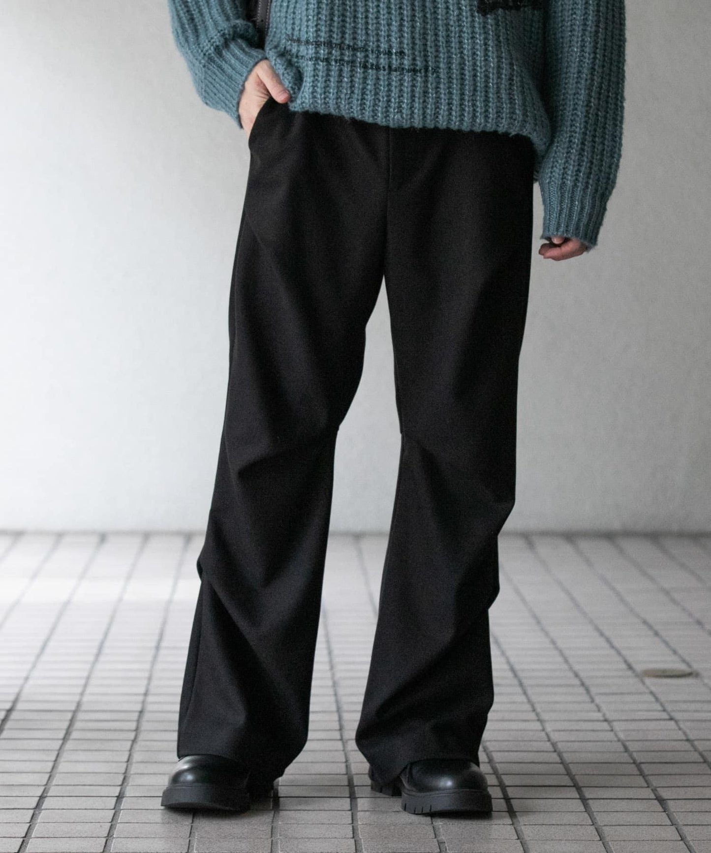 羊毛感隨機褶皺長褲