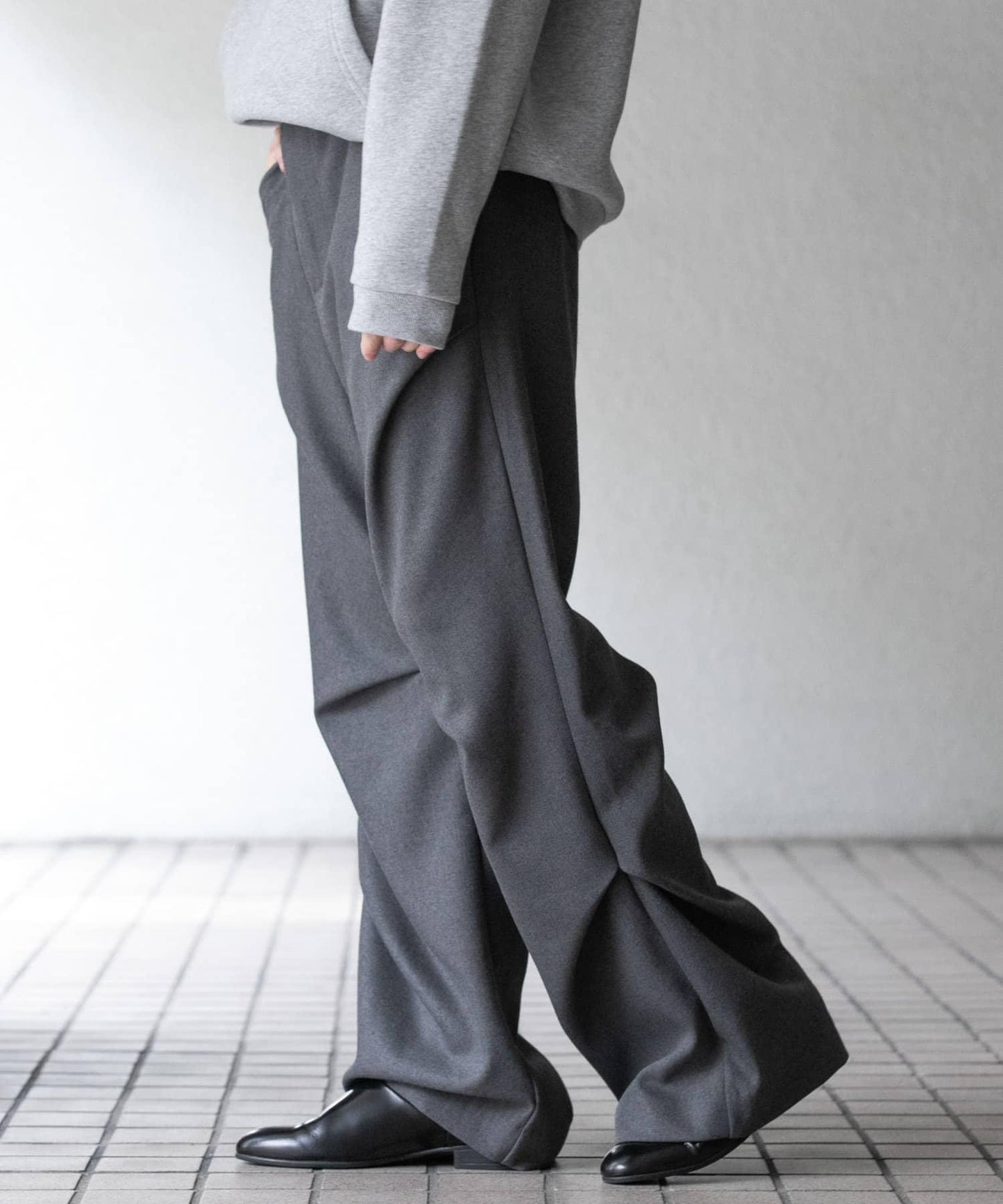 羊毛感隨機褶皺長褲