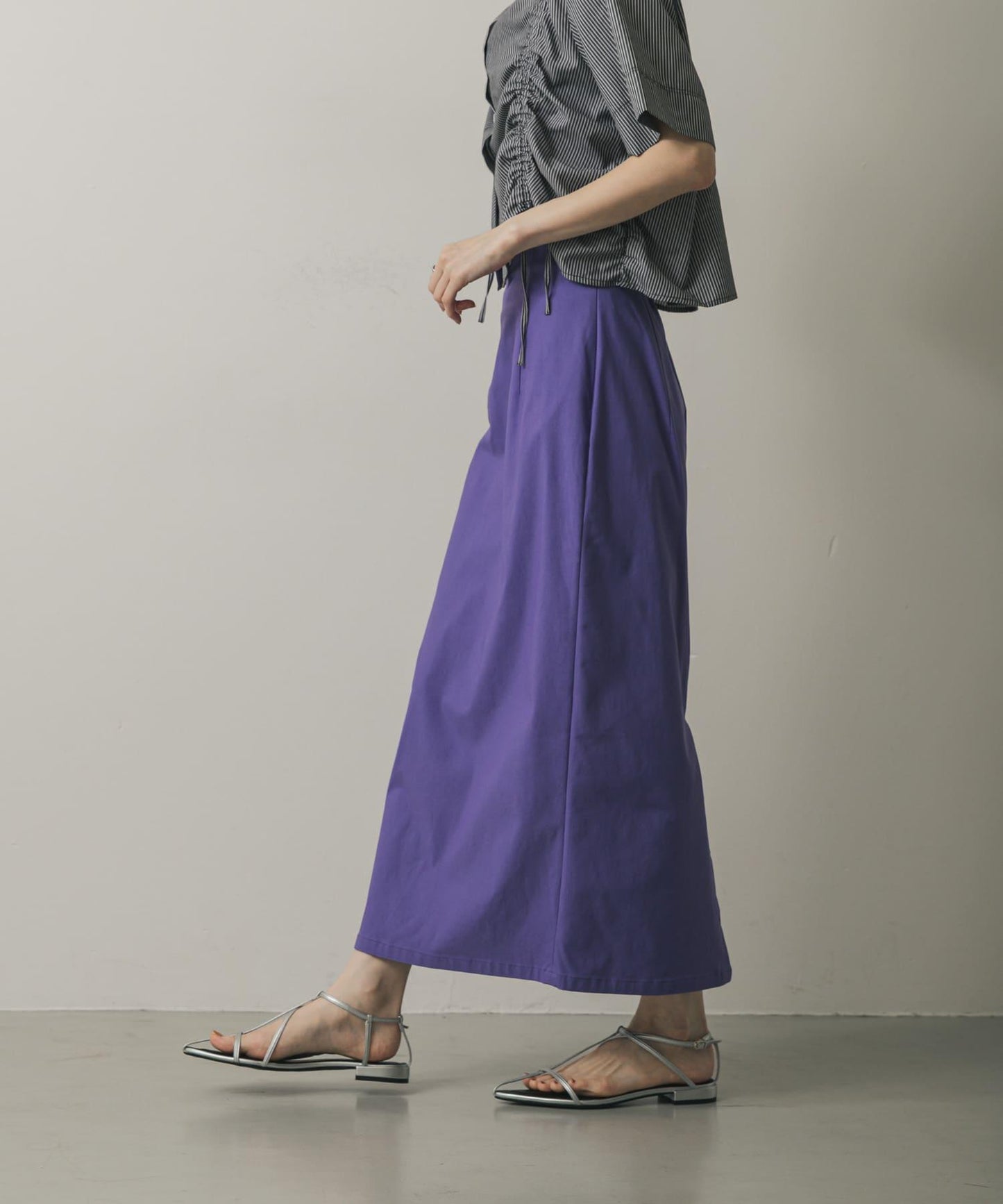 「/部分門店限定尺碼」彈力吊帶高腰裙