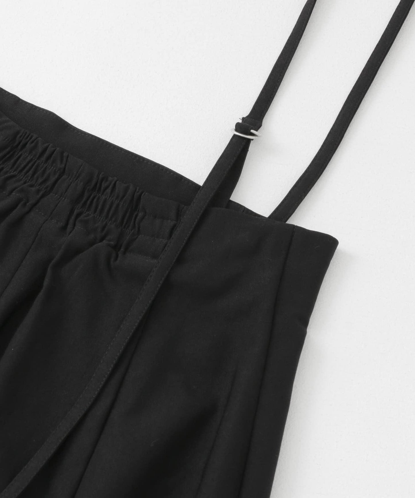 「/部分門店限定尺碼」彈力吊帶高腰裙