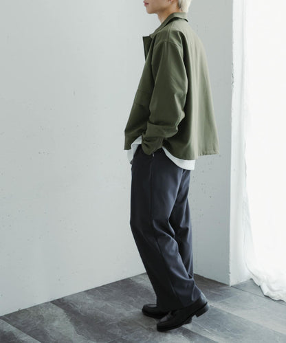 可搭配套裝雙口袋抽繩短夾克