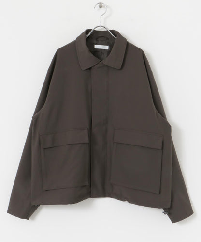 可搭配套裝雙口袋抽繩短夾克