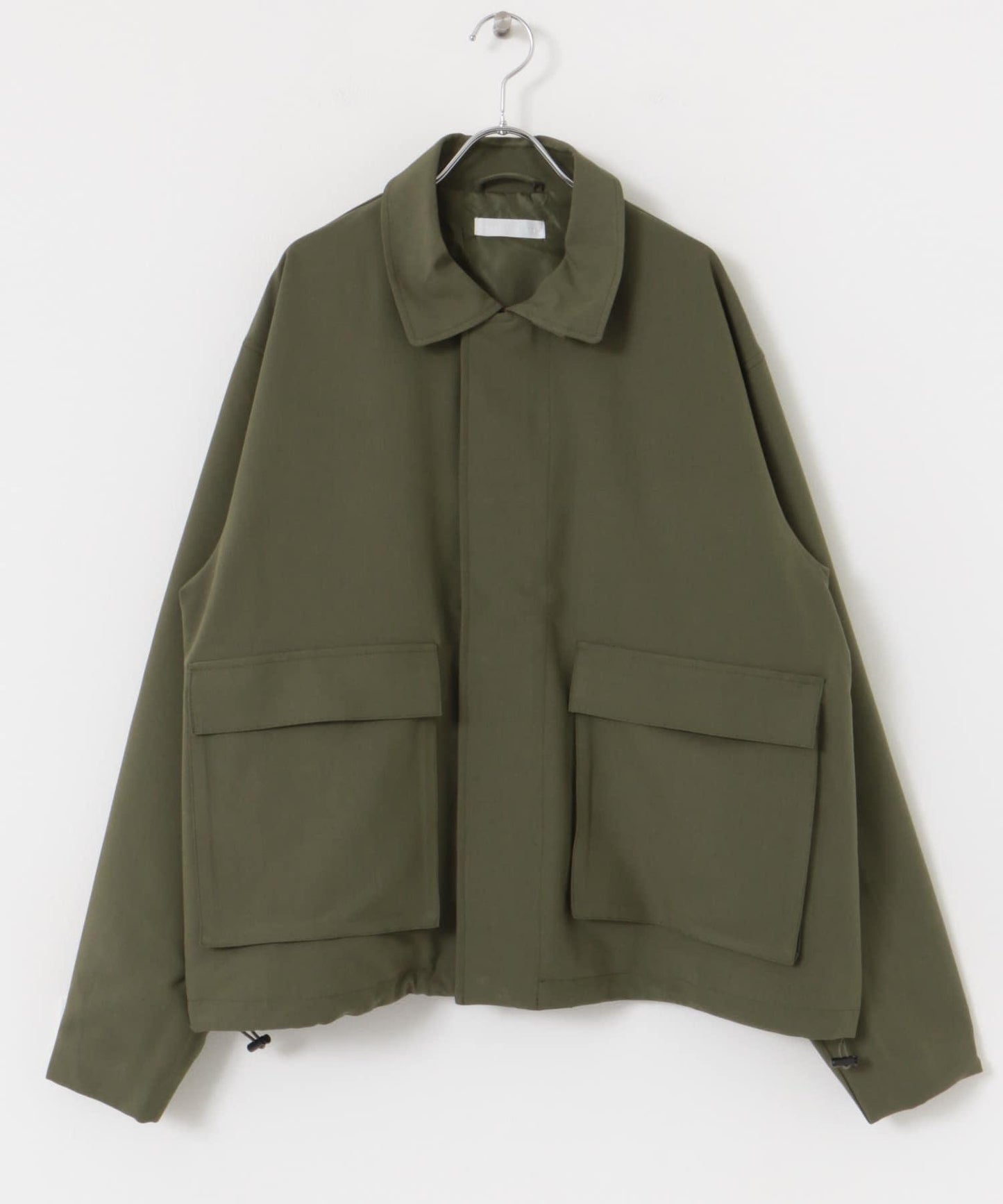 可搭配套裝雙口袋抽繩短夾克