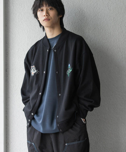 刺繡衛衣夾克