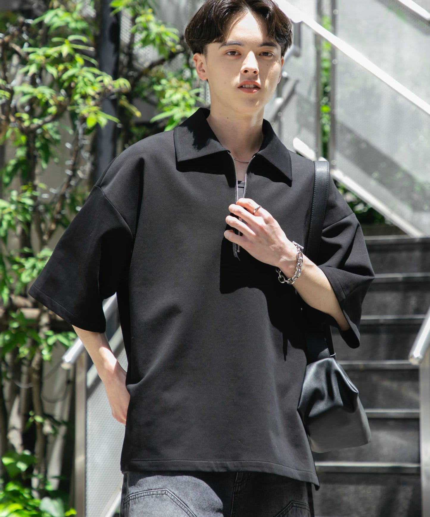 中性款高彈力半拉鍊短袖T恤