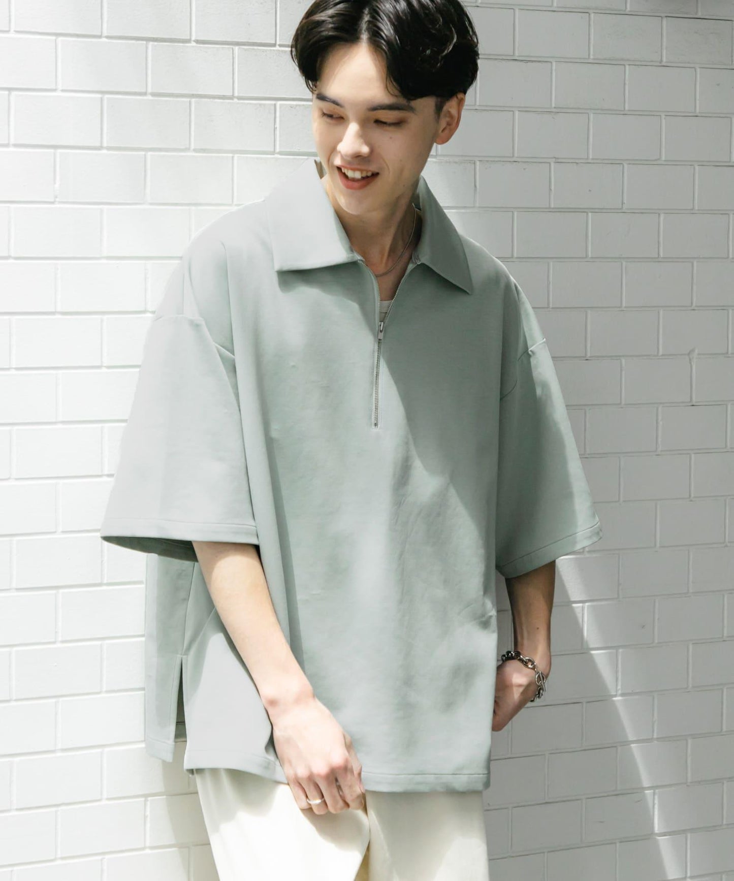 中性款高彈力半拉鍊短袖T恤