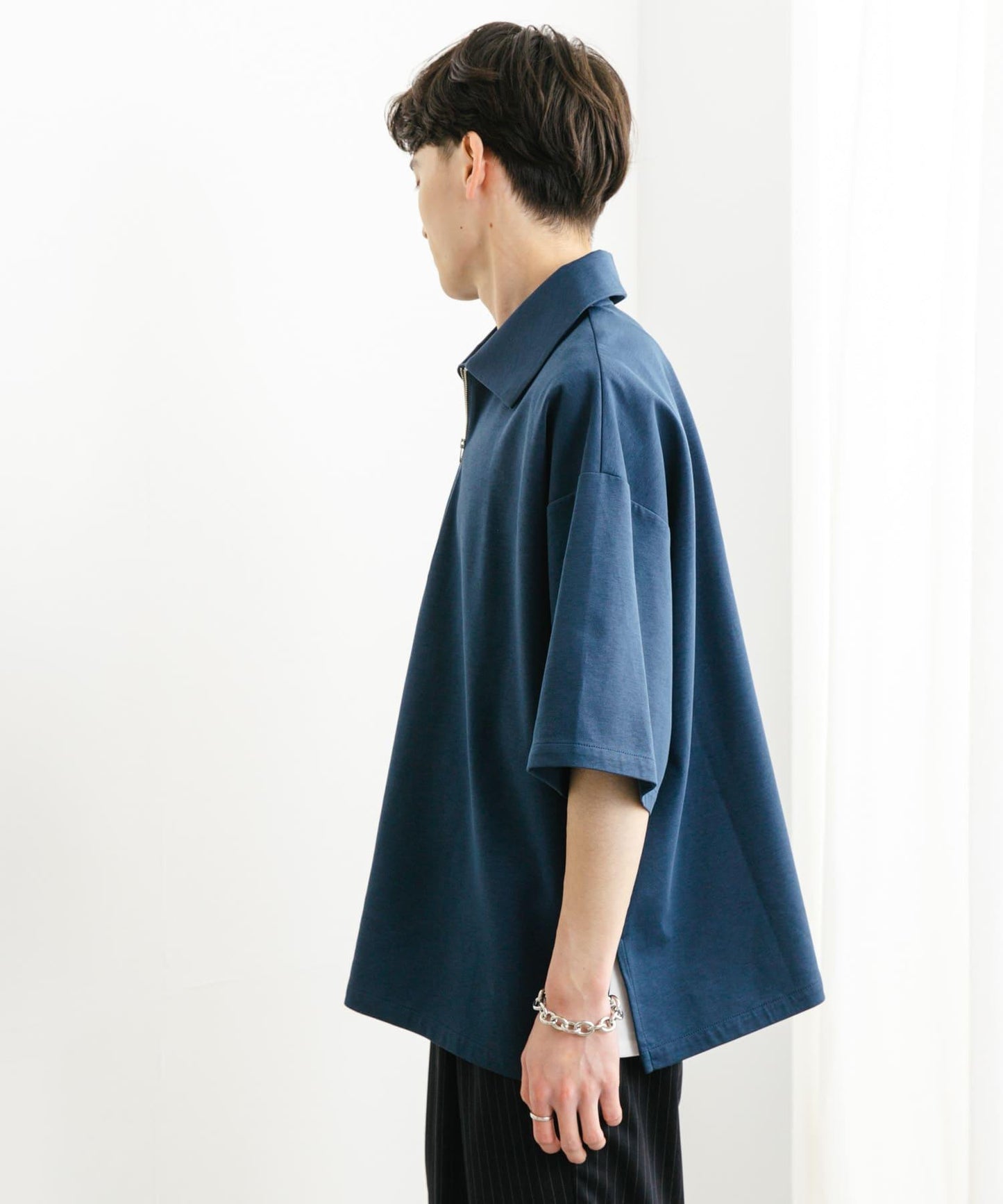 中性款高彈力半拉鍊短袖T恤