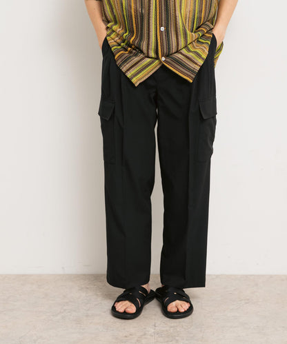 科技感中縫壓褶工裝休閒褲