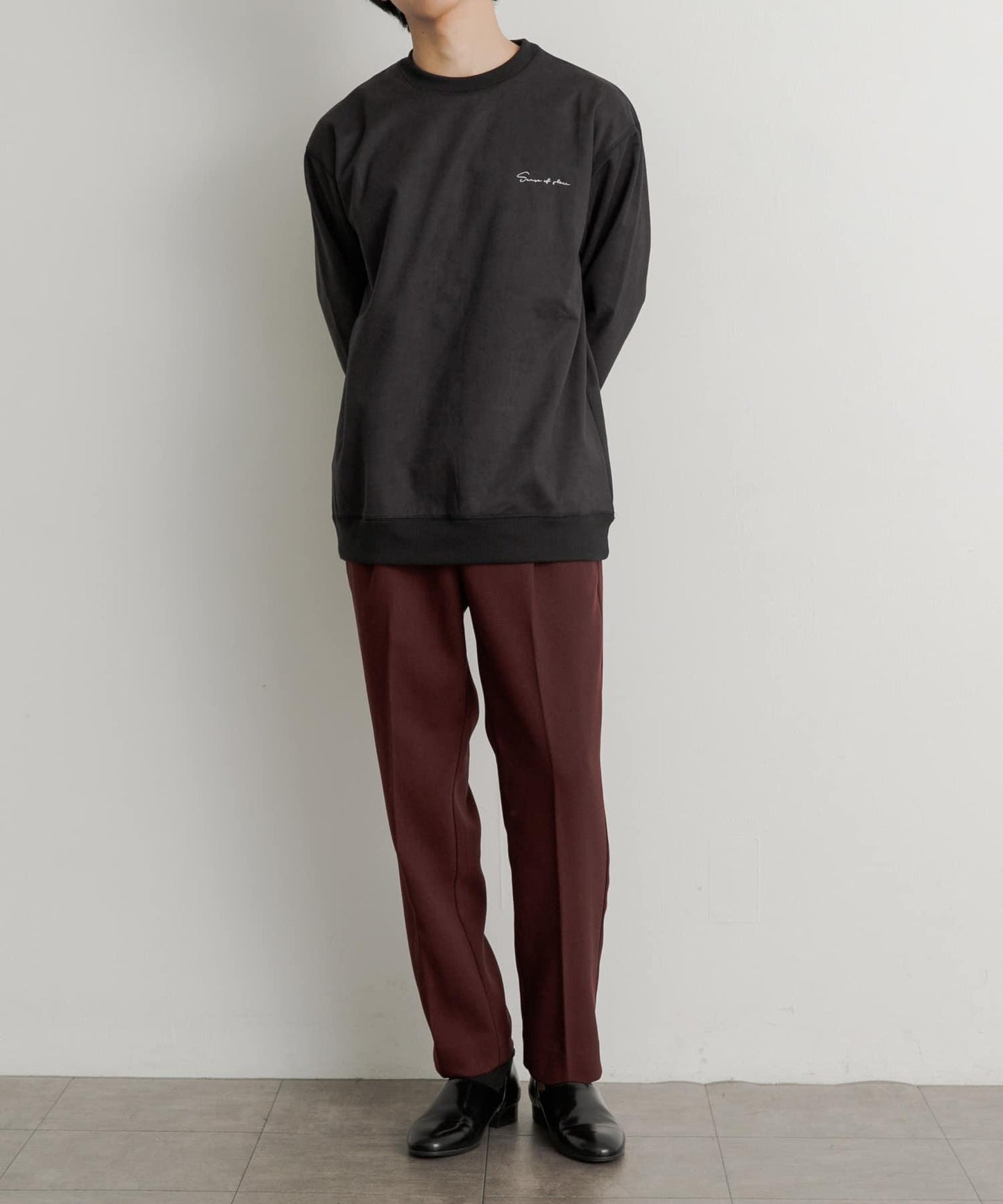 硬挺斜紋中線直筒褲