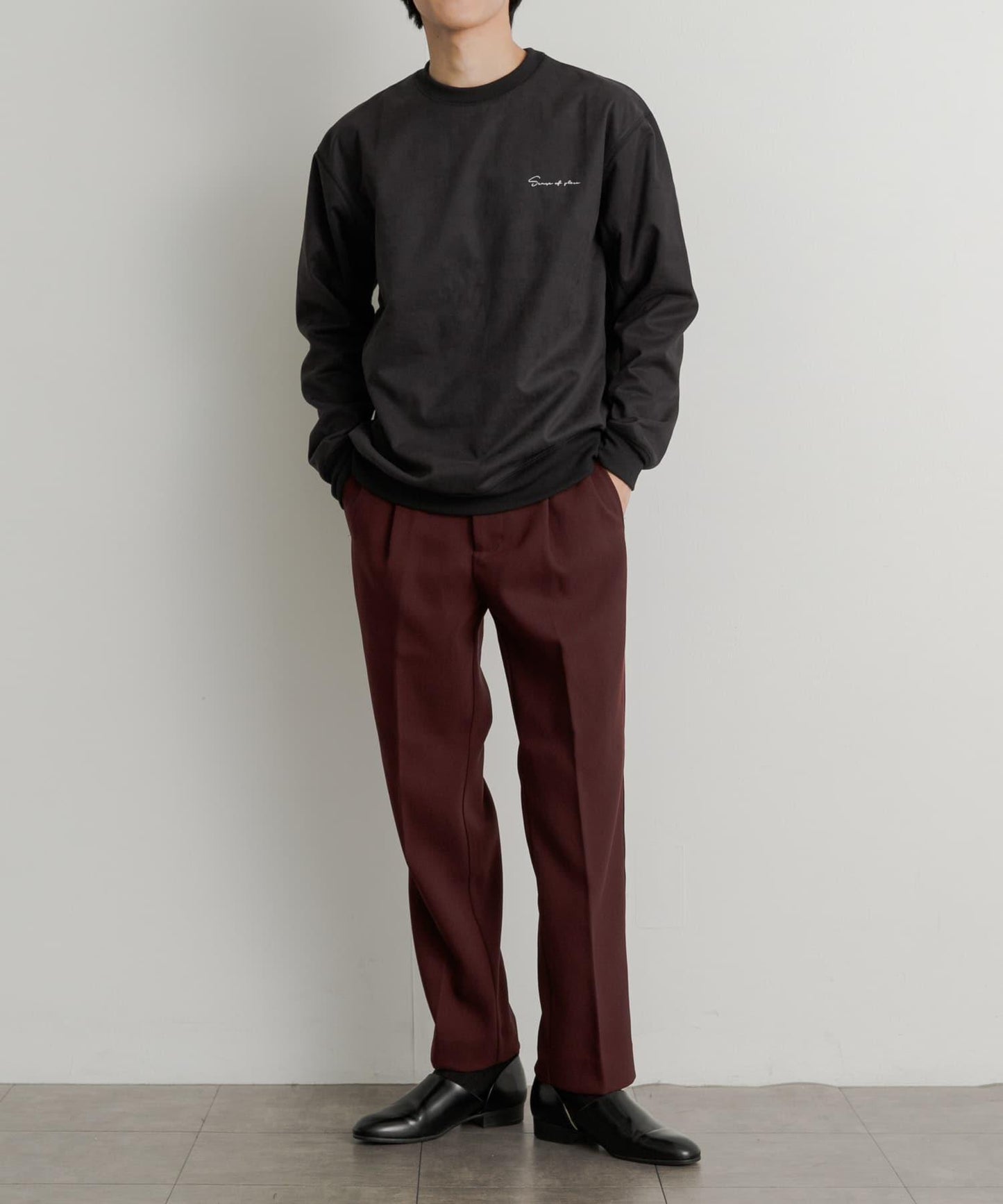 硬挺斜紋中線直筒褲