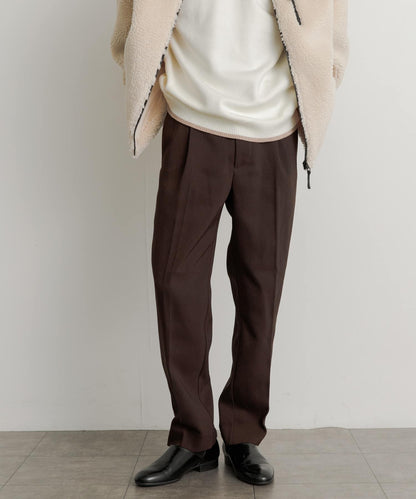 硬挺斜紋中線直筒褲