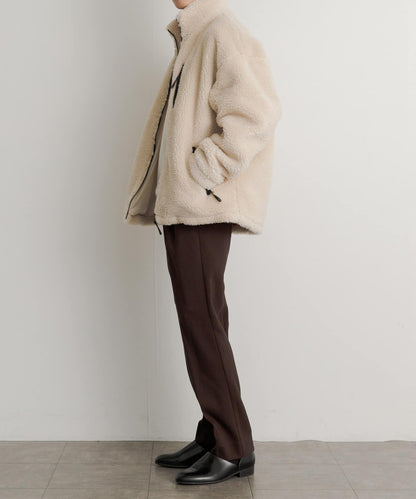 硬挺斜紋中線直筒褲