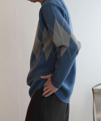菱格圓領毛衣