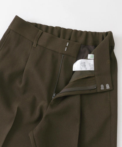 硬挺斜紋中線直筒褲