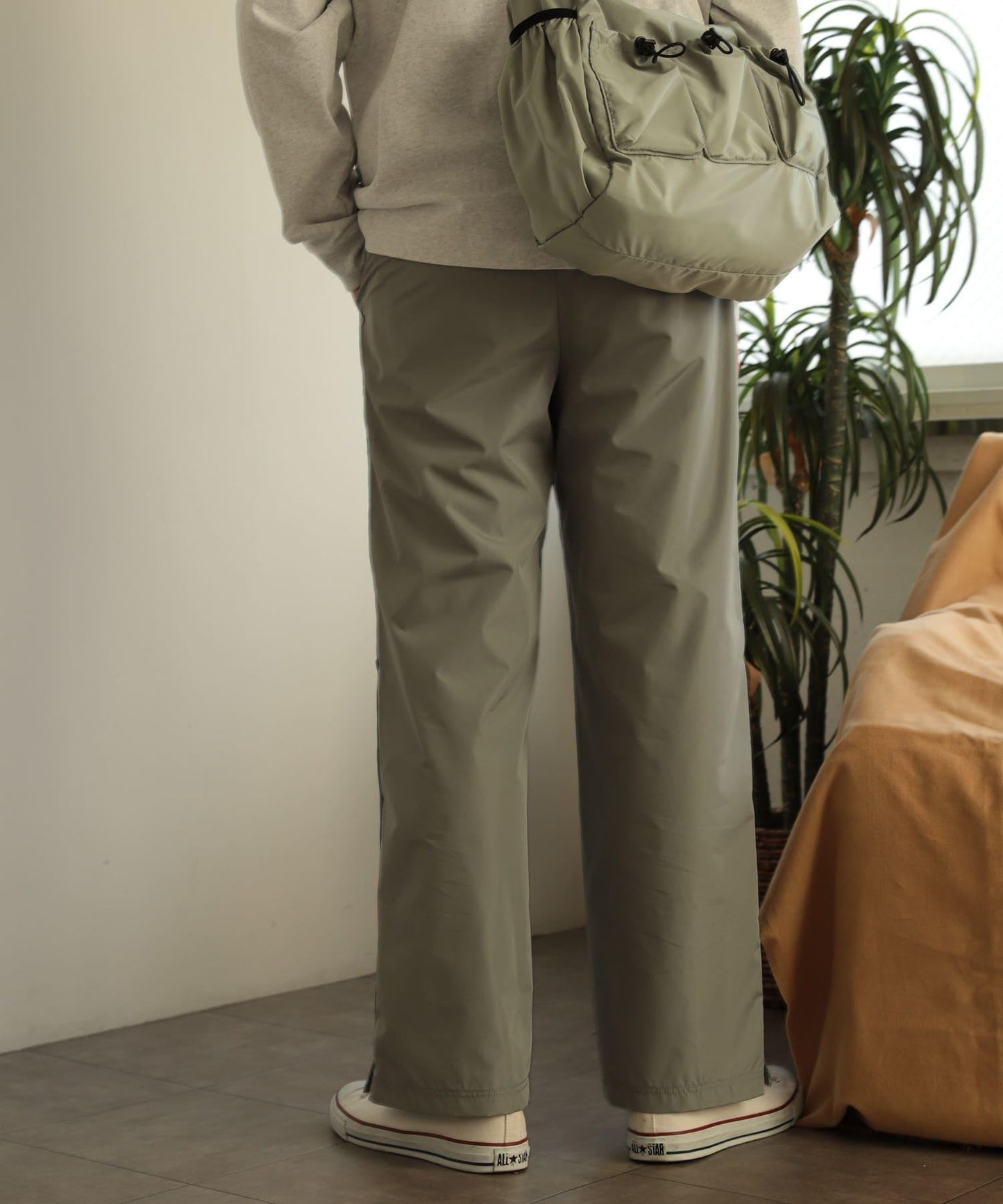 「套裝可搭配」側邊條紋運動褲