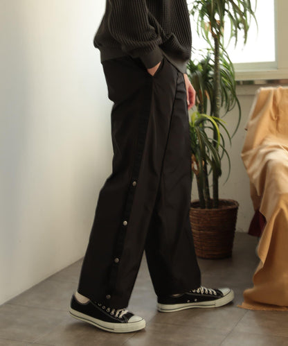 「套裝可搭配」側邊條紋運動褲