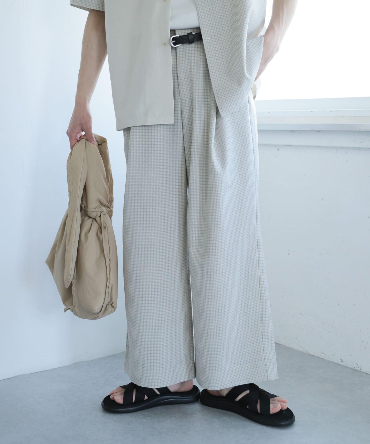 「套裝可搭配」「易打理」格紋亞麻感寬鬆闊腿褲