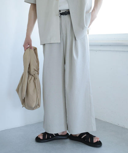「套裝可搭配」「易打理」格紋亞麻感寬鬆闊腿褲