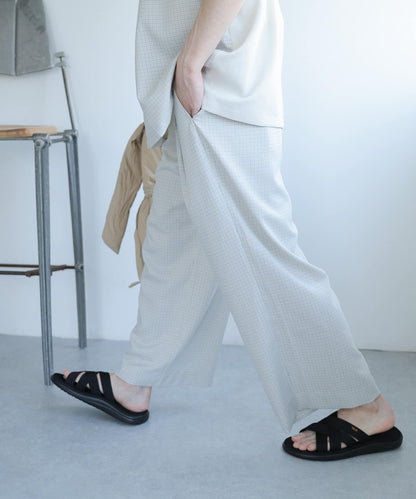 「套裝可搭配」「易打理」格紋亞麻感寬鬆闊腿褲