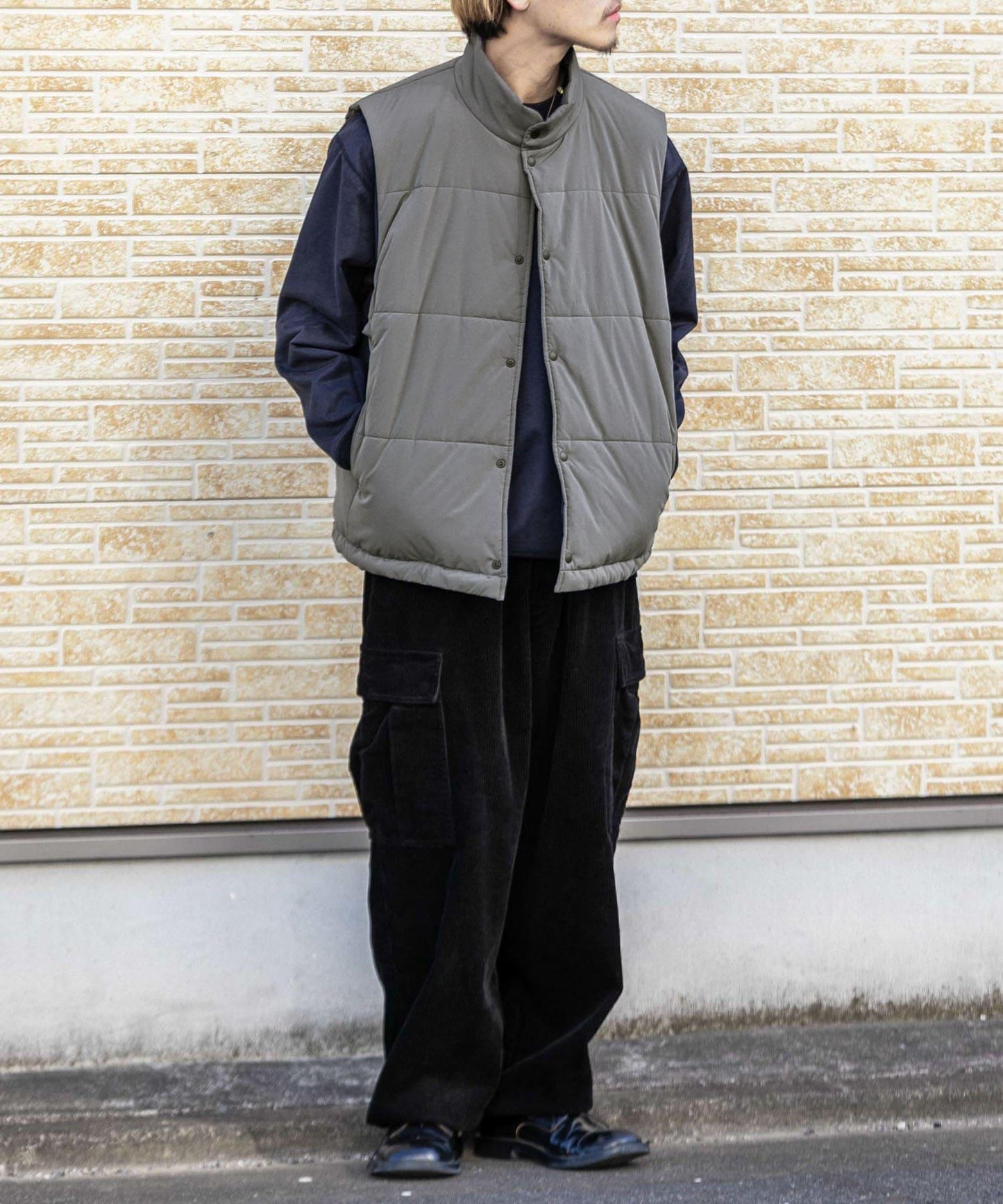 帶抽繩墊肩馬甲