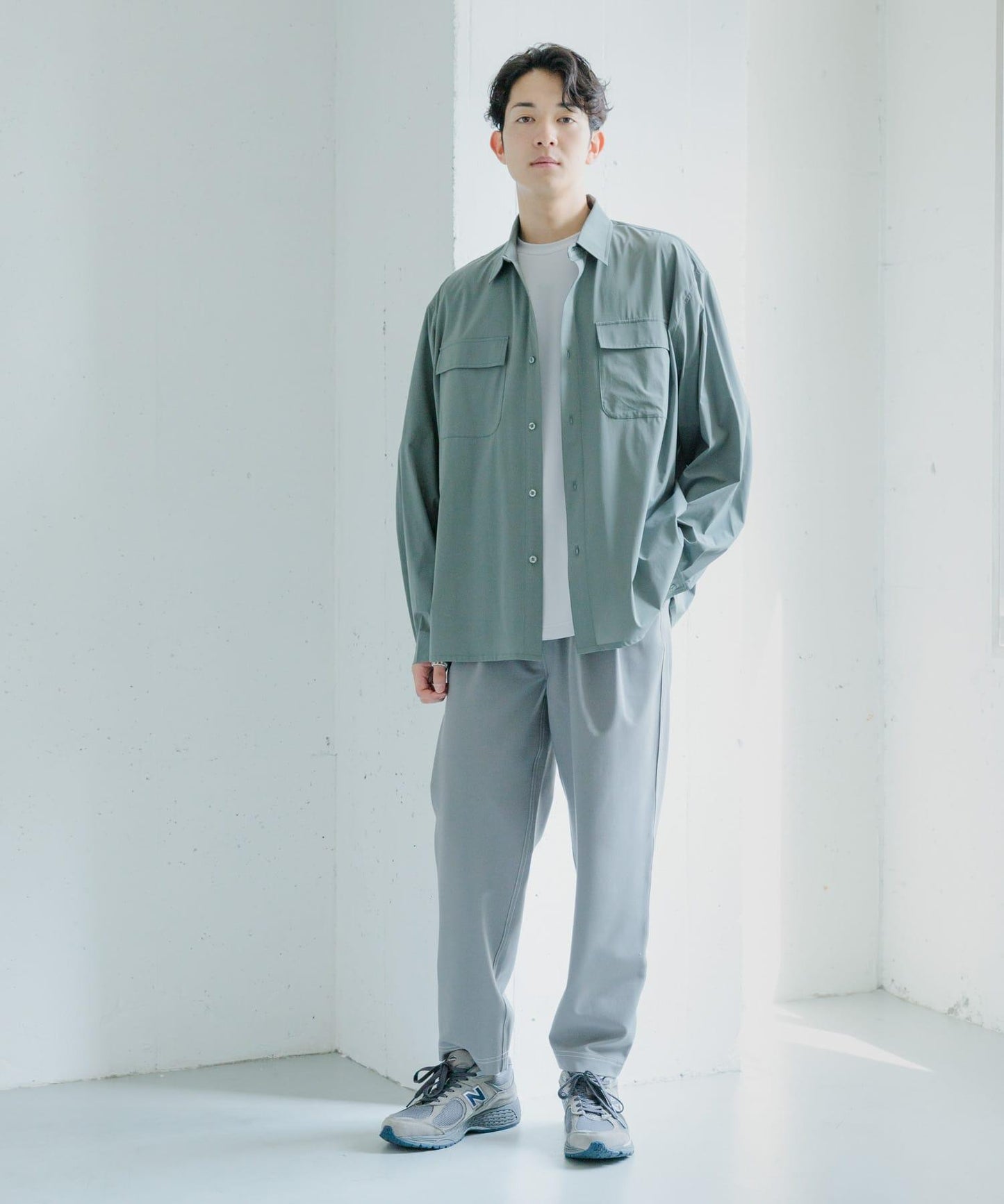 『UR TECH MoLight』雙口袋襯衫