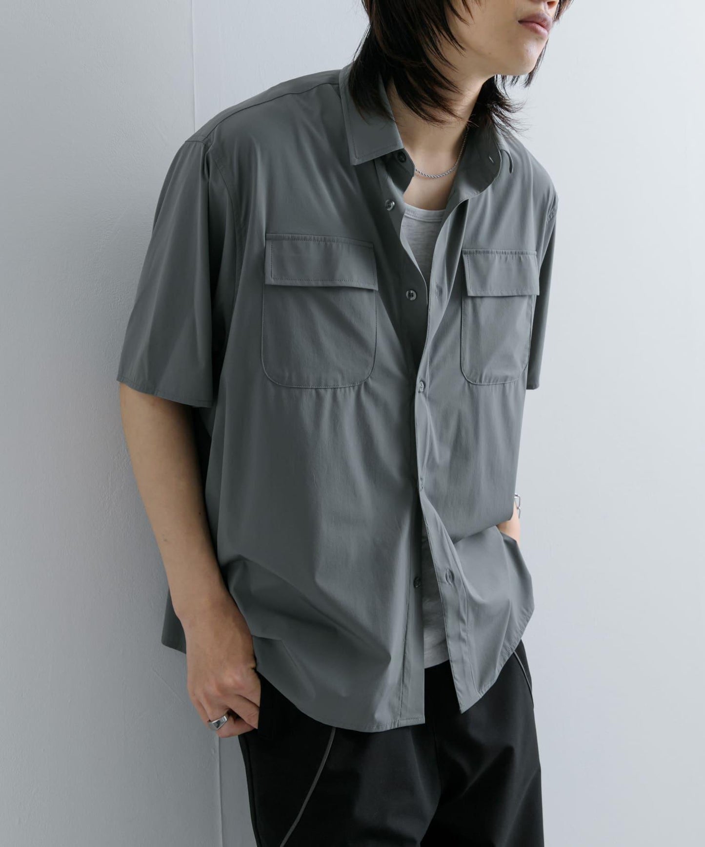 『UR TECH MoLight』雙口袋襯衫（五分袖）