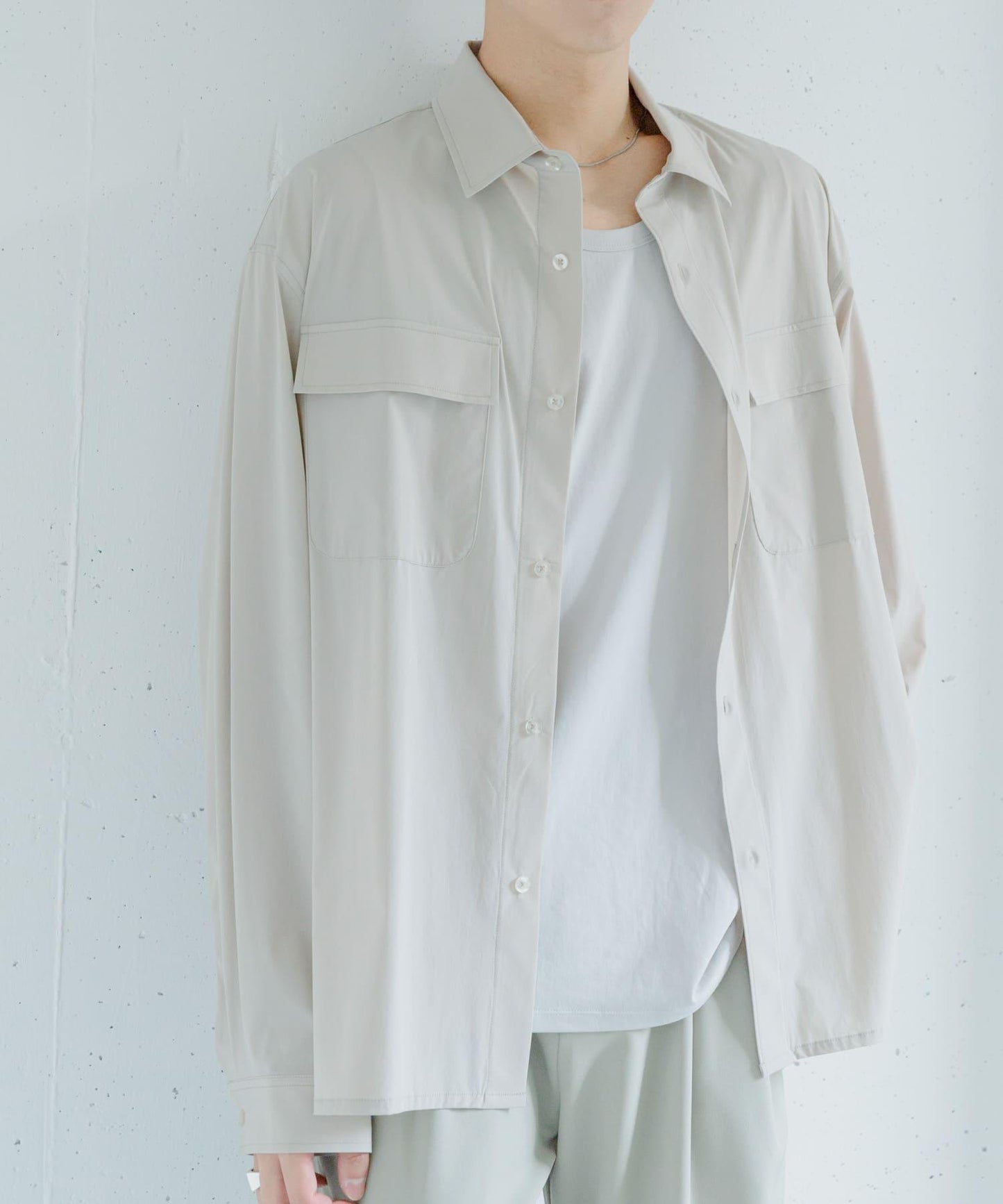 『UR TECH MoLight』雙口袋襯衫