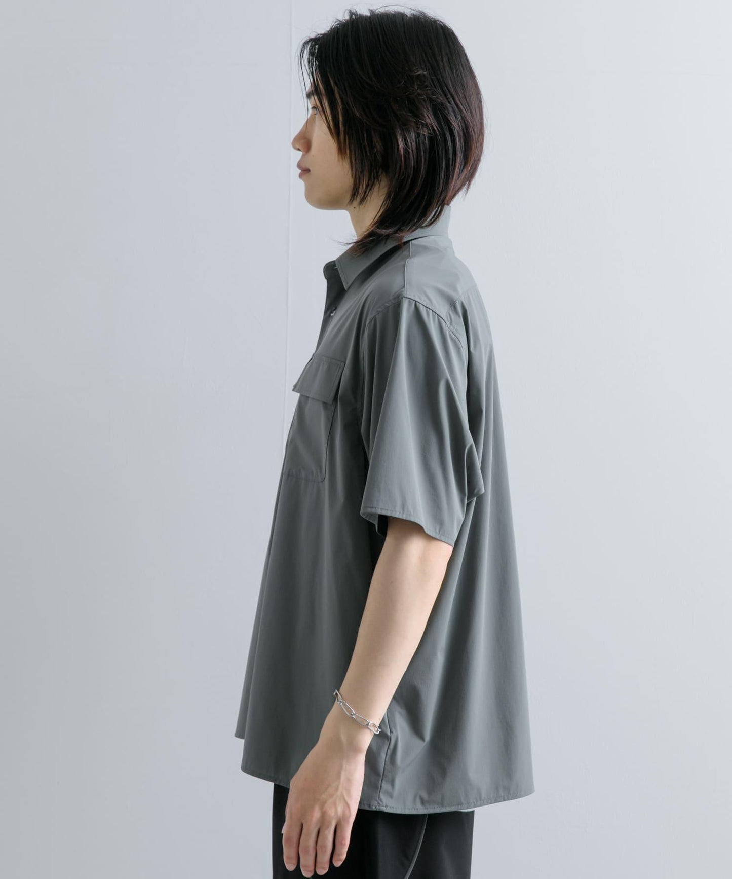 『UR TECH MoLight』雙口袋襯衫（五分袖）