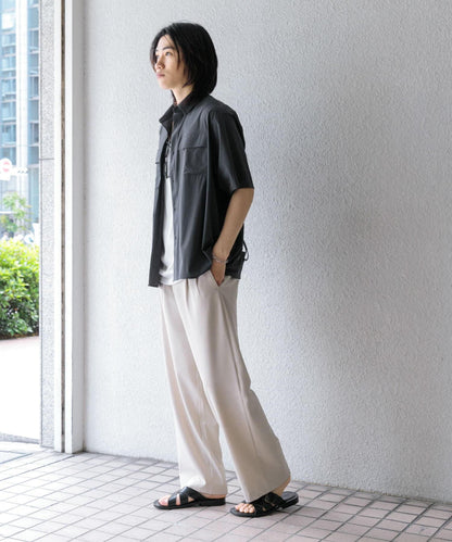 『UR TECH MoLight』雙口袋襯衫（五分袖）